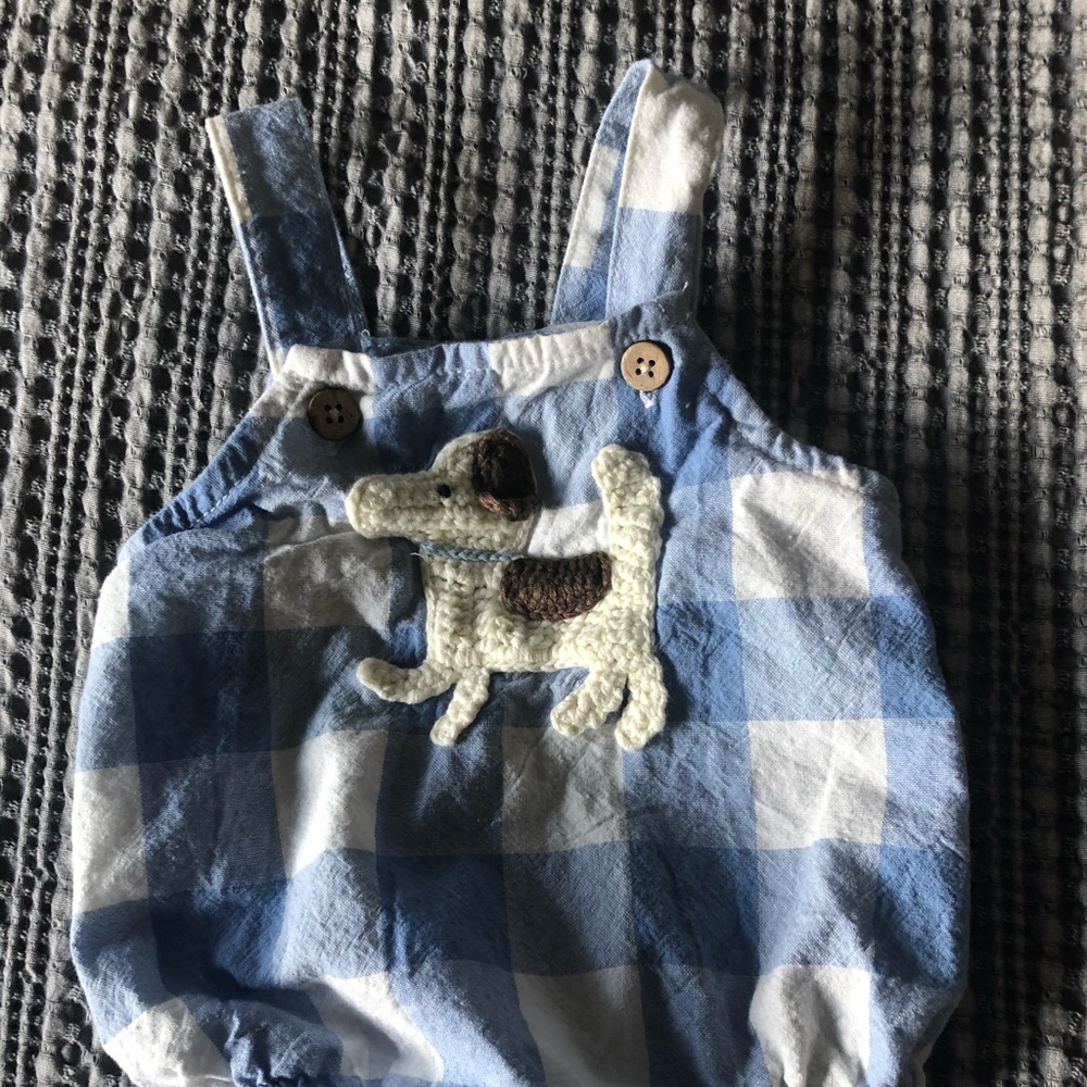 Mud pie: Baby summer romper w dog detail - SO cute. Worn 1 time